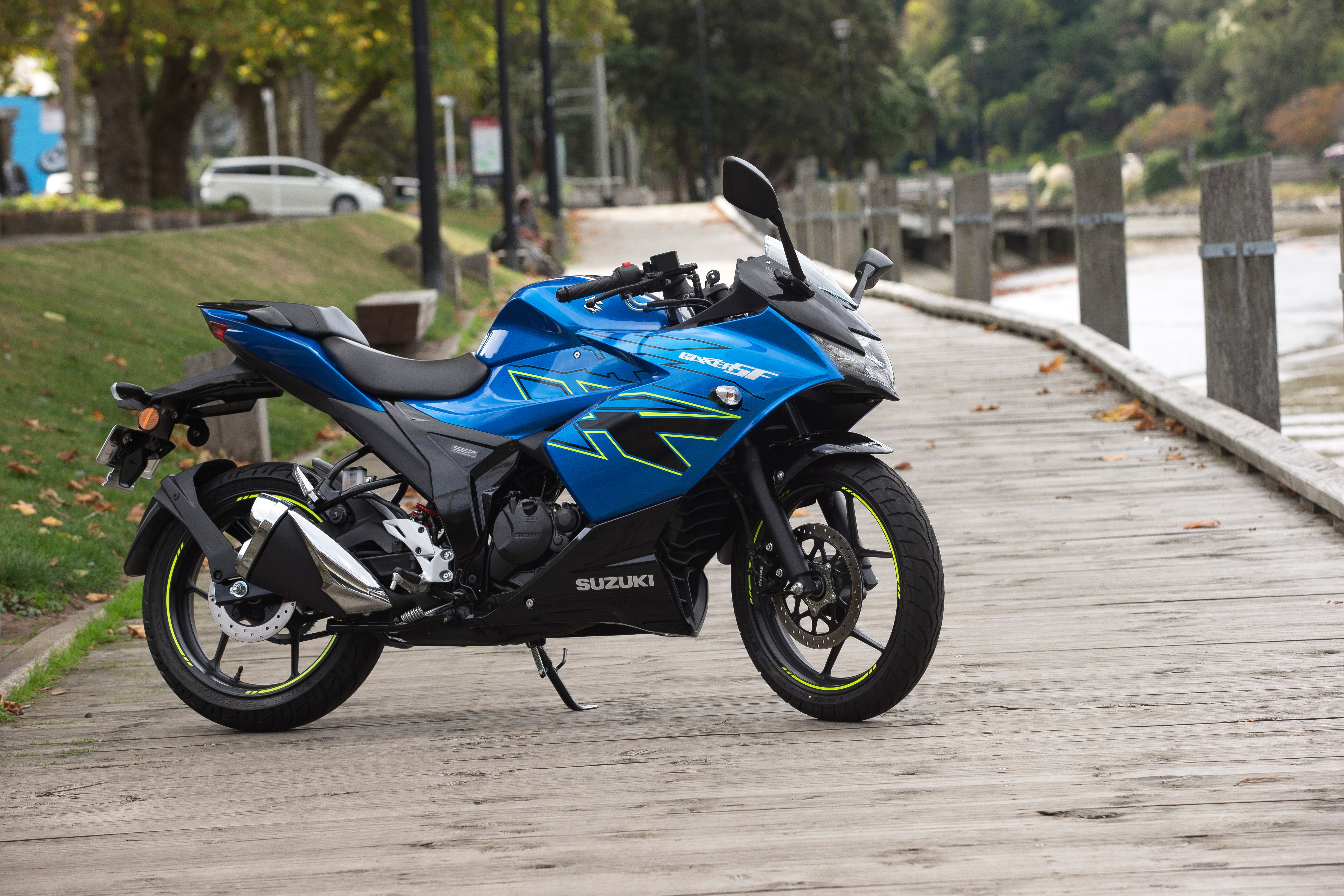 SUZUKI GSX150F